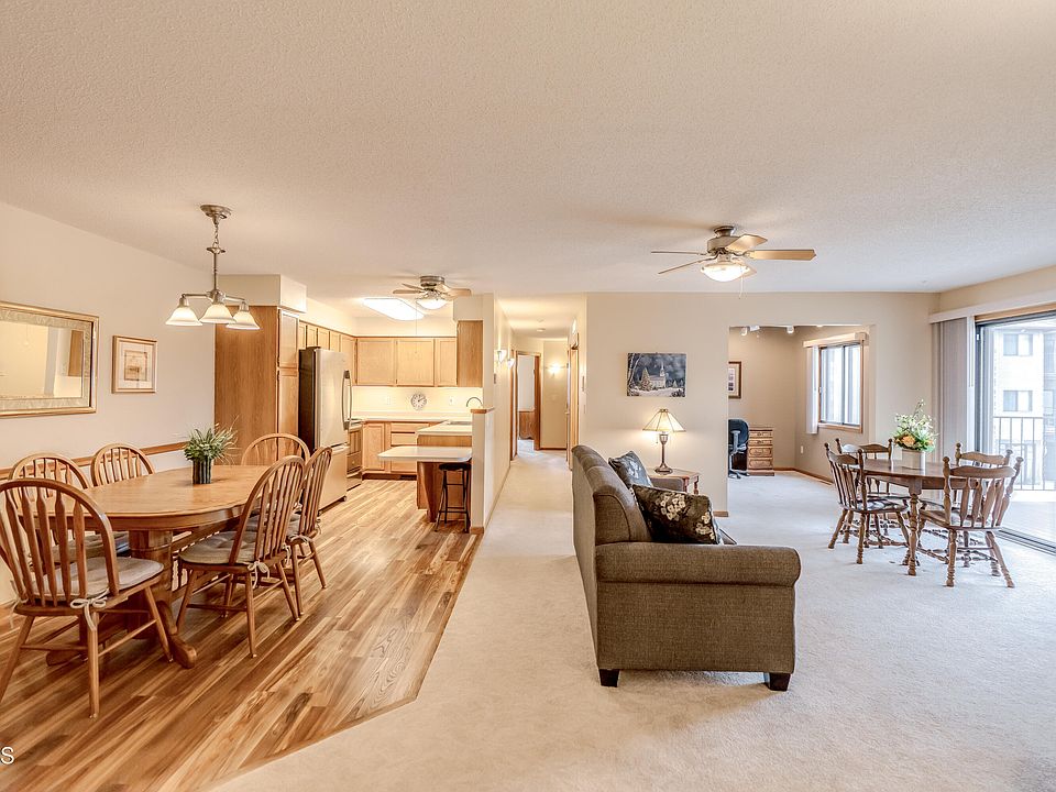 1st image of 2630 Gateway Ave APT 204