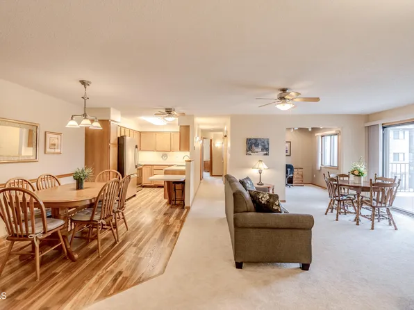 2630 Gateway Ave APT 204, Bismarck, ND 58503
