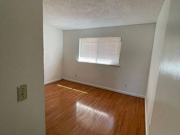 2nd image of 7443 50th Ave