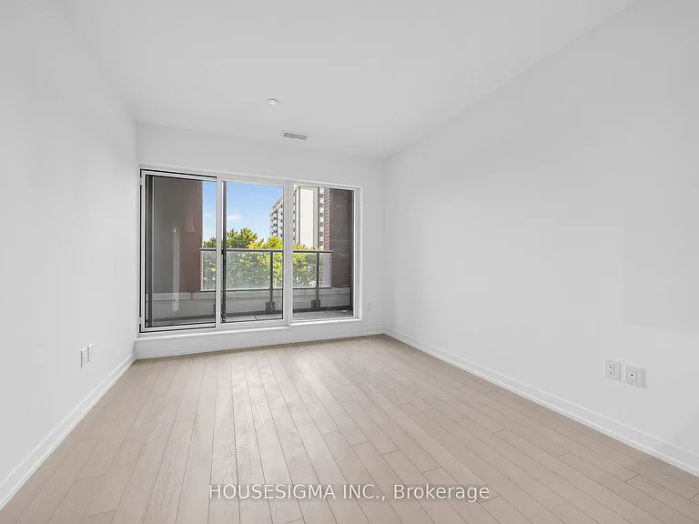 4010 Eglinton Ave W #407 — Photo 3