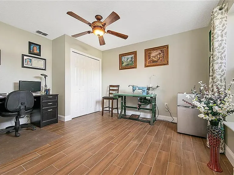3498 Coachman Dr — Photo 14