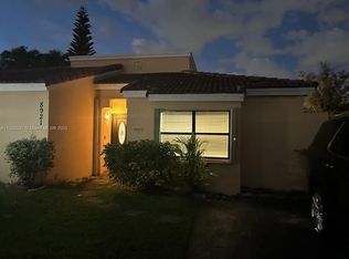 8921 SW 5th St, Miami, FL 33174