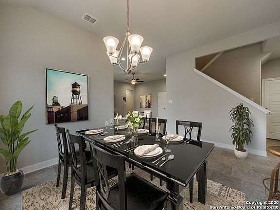 5th image of 120 Dykes Ln