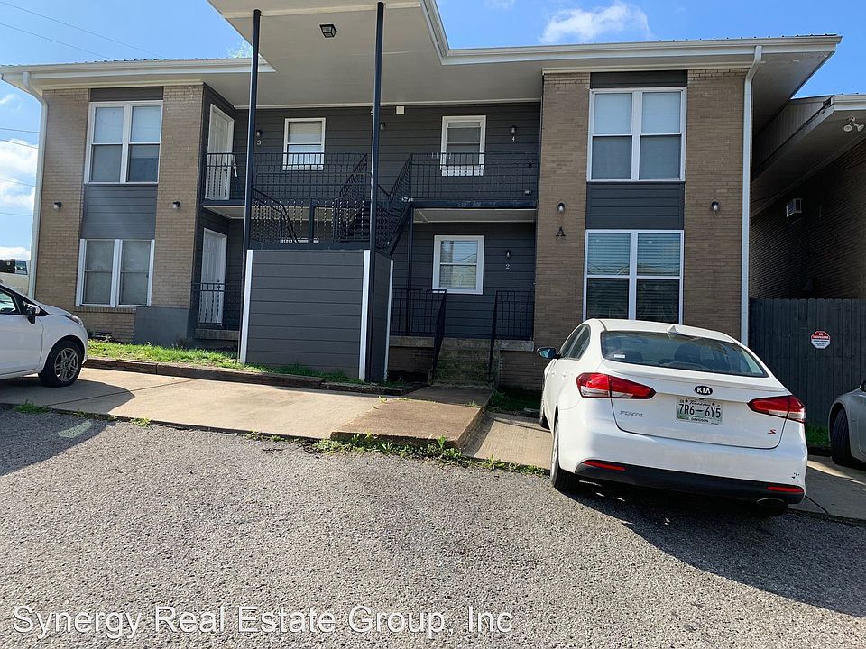 2nd image of 3901 Delaware Ave Unit 8