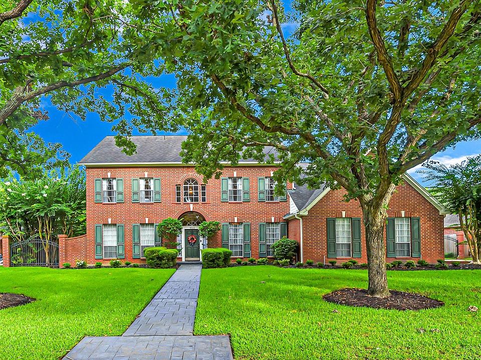 1st image of 1642 Kelliwood Oaks Dr