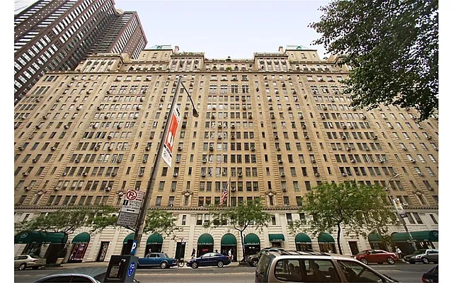 Rented by Douglas Elliman | media 39