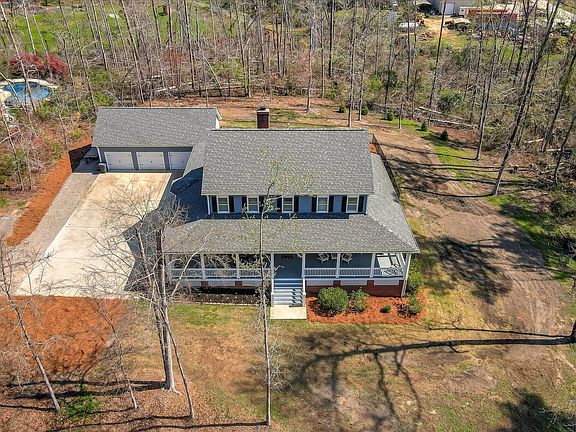 3rd image of 4249 Deerwood Lane