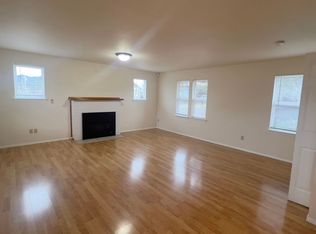 1860 Beach Dr #1, Seaside, OR