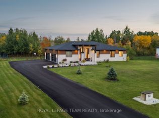 60 Synergy Way, Ottawa, ON K2W0K3