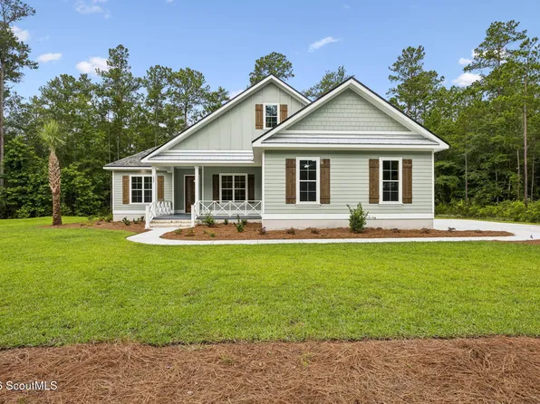 696 La Vento Ln, Waverly, GA 31565