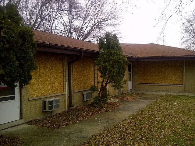 1st image of 15943 S Laramie Ave