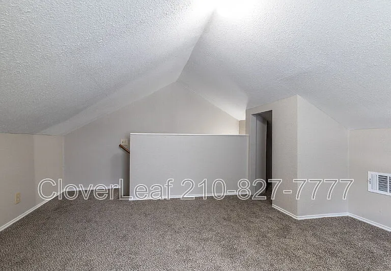 512 Curtiss Ave — Photo 17