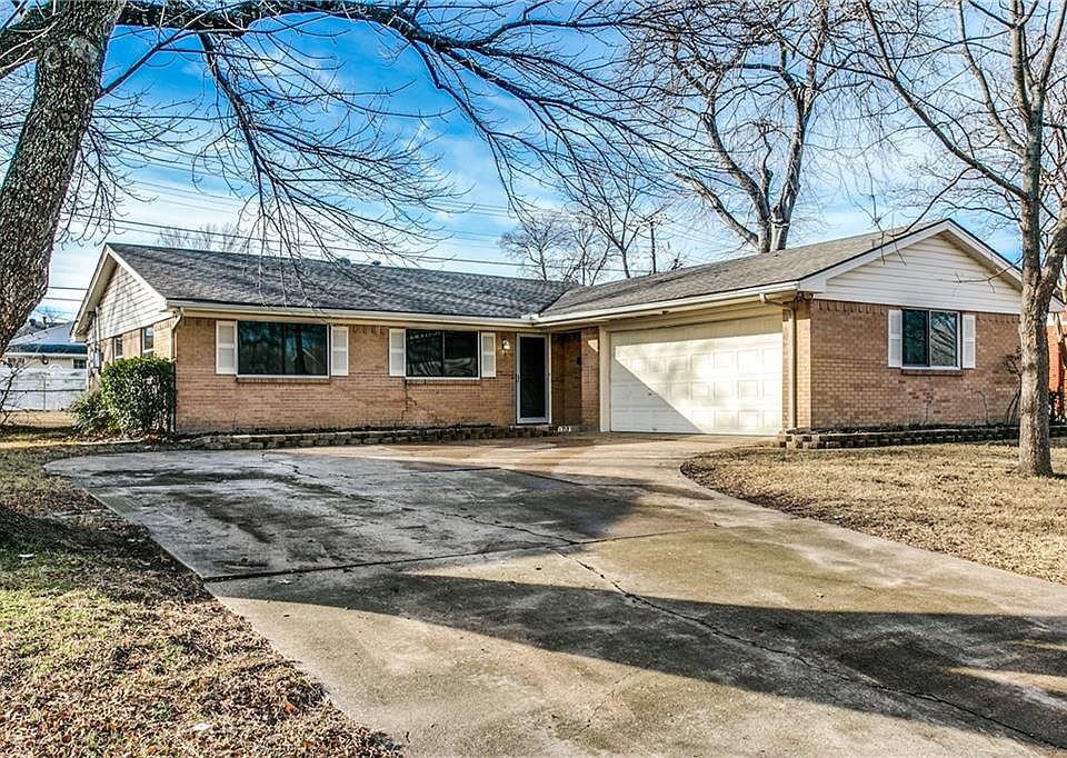 1st image of 1318 Carroll Dr
