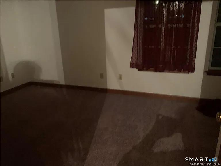 3 Jamie Ln #C — Photo 9