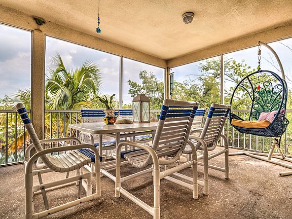 4th image of 9942 Aviation Blvd