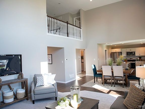 3rd image of 4650 Carlyes Ct