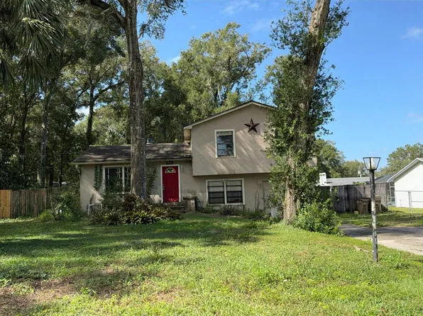 30523 Alcrest Ave, Mount Plymouth, FL 32776