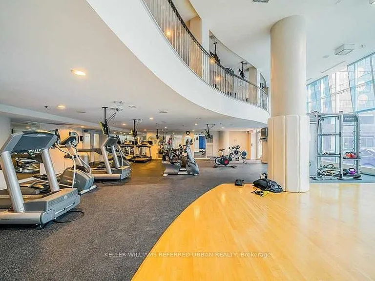 323 Richmond St E #201 — Photo 21