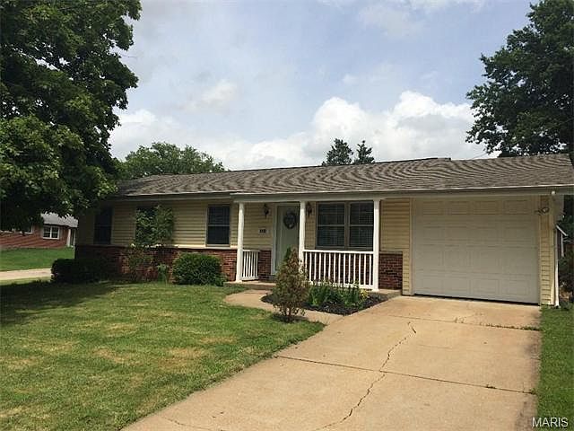 1st image of 10102 Fawndale Dr