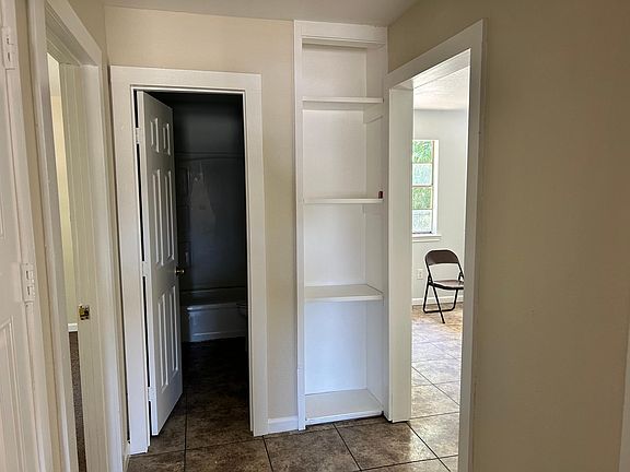 5th image of 1409 Calle Nogal St #A
