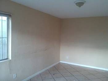 2nd image of 840 41st St