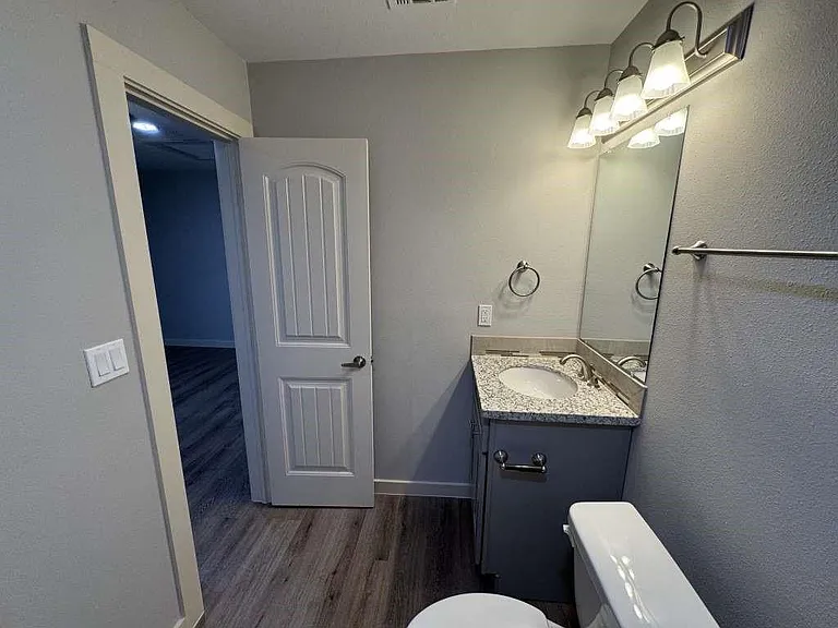 5802 Twisted Pine Ct #D — Photo 15