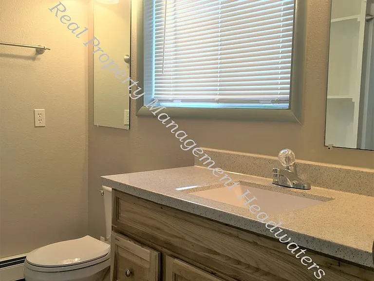 916 Wilder Ave — Photo 15