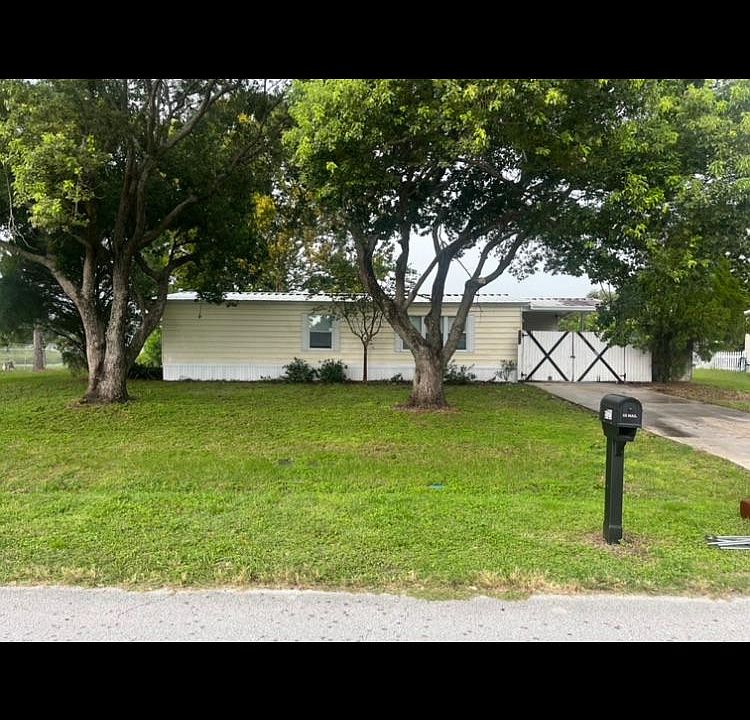 1st image of 5721 E Lake Fox Dr