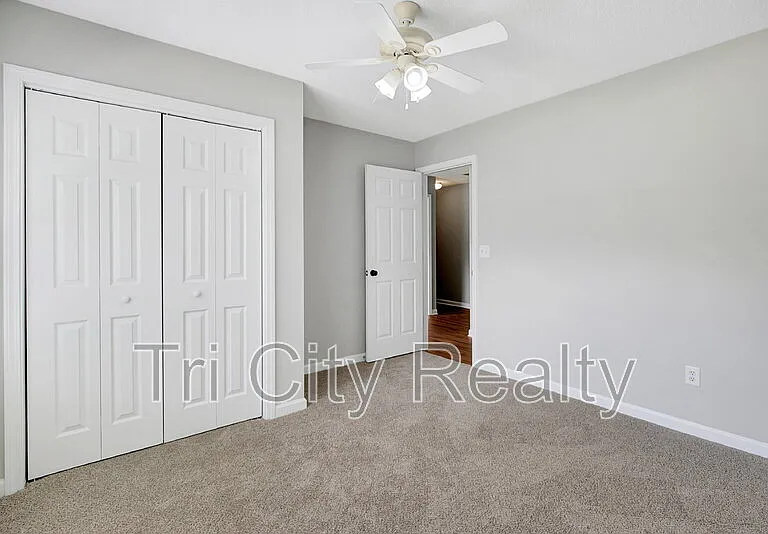 75 Rock Mill Ct — Photo 17