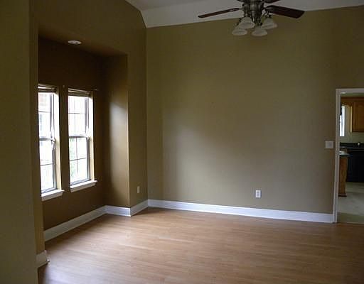 3rd image of 18249 Mallard Dr