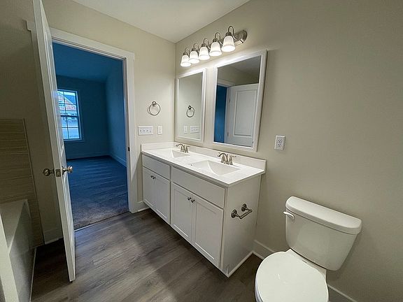 4th image of 180 Florence Ct Lot 16