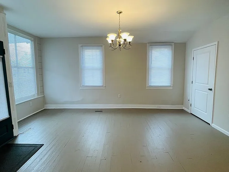 445 S Main St #A — Photo 15