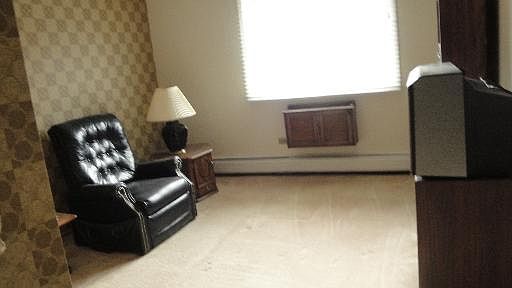 3rd image of 10015 N Beverly Dr #109