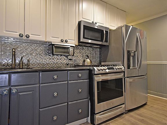 4th image of 25-68 34th St #2