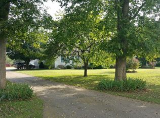 102 Brookside Dr, Mt Pleasant, TN 38474