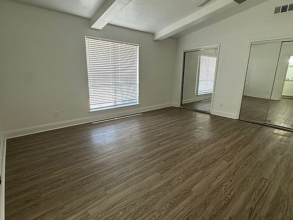 5th image of 3628 Hopetown Dr