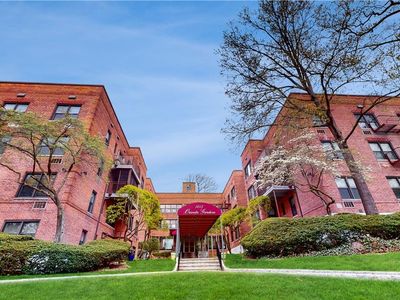 1015 Old Post Road #1H, Mamaroneck, NY, 10543