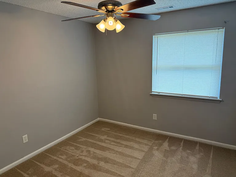 775 Hecate Dr — Photo 16