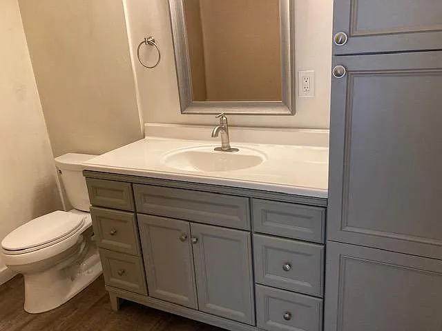 6516 25th Ave NE #9 — Photo 7