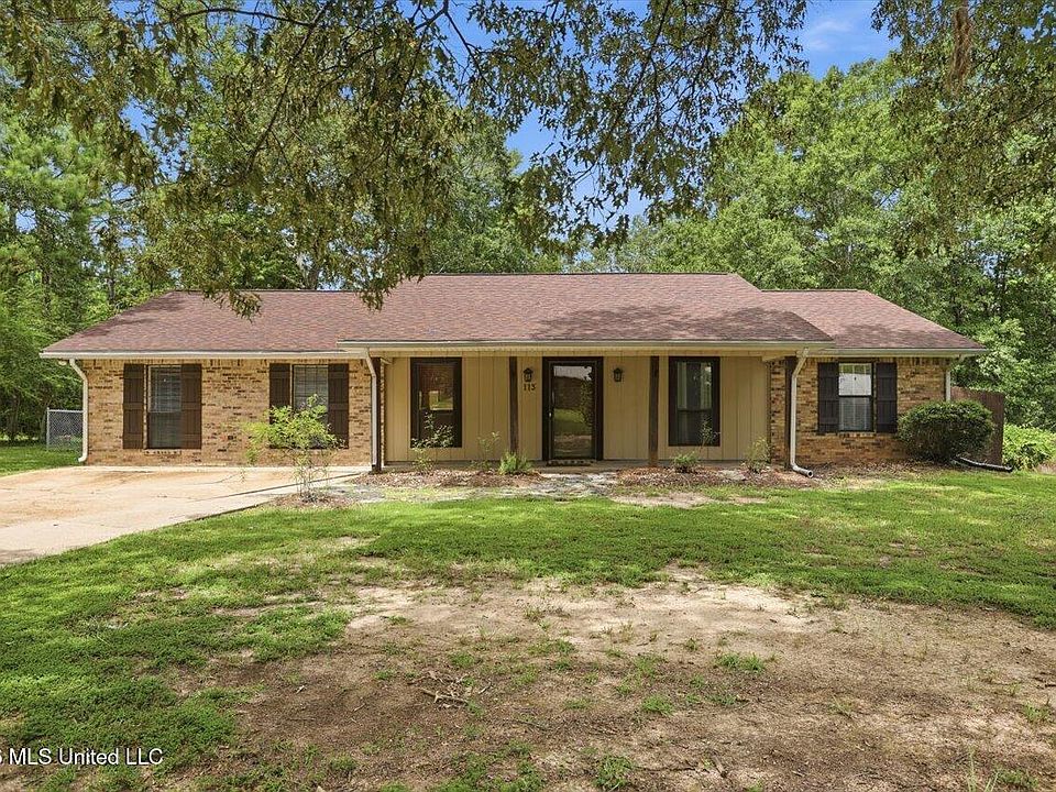 1st image of 113 Golden Estates Dr