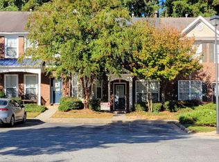 1477 Cove Creek Cir, Norcross, GA 30093