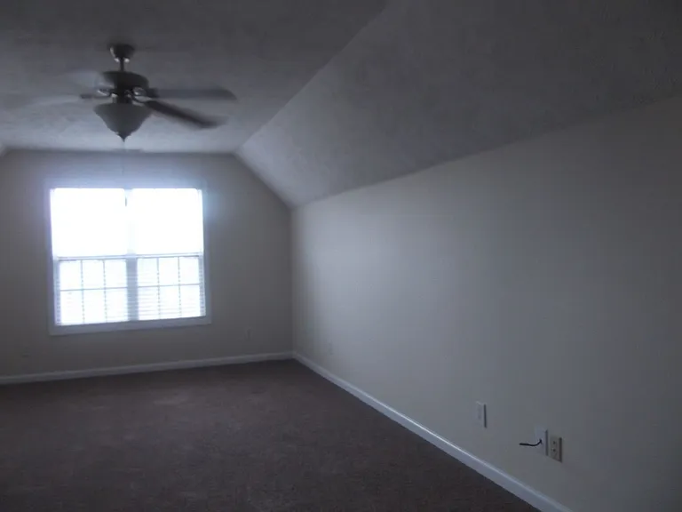 1250 Mingary Ave — Photo 22