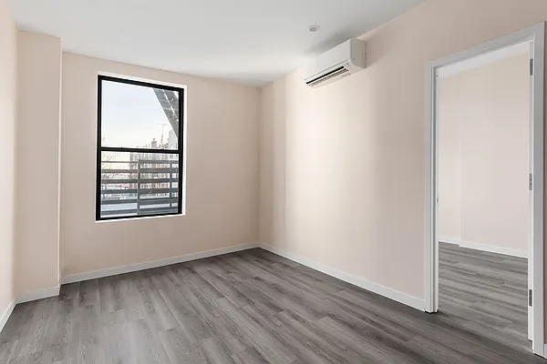 Rented by Silver Line Realty Group NY LLC | media 8