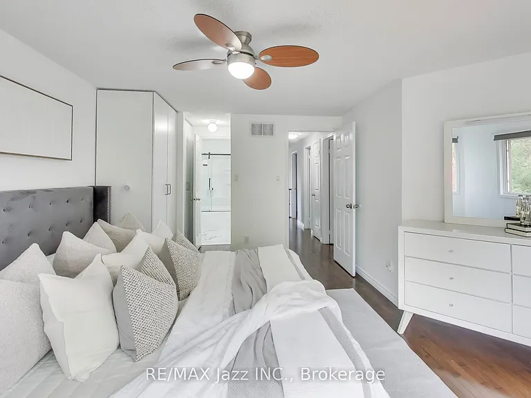 9 Maconnachie Pl — Photo 18