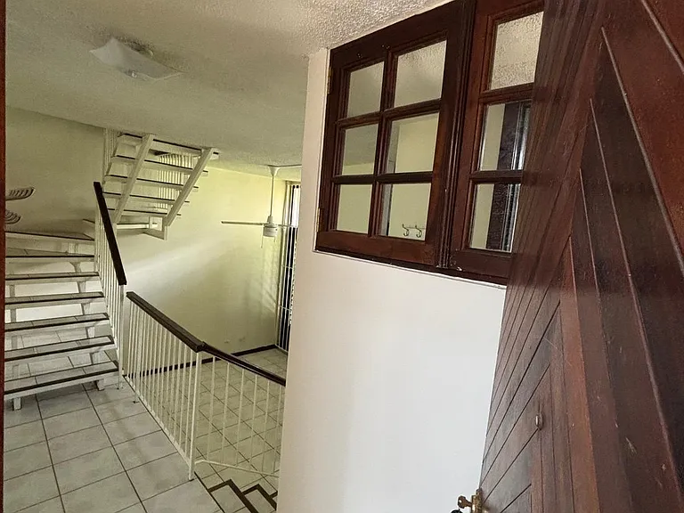 170 Avenue Arterial Hostos F1cond Parque Ctr — Photo 4