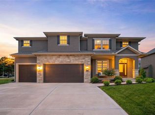 10605 N Euclid Ave, Kansas City, MO 64155