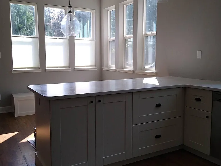 Kitchen Peninsula