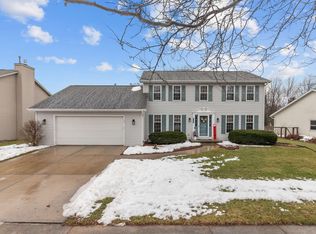1541 E Meadow Grove Blvd, Appleton, WI 54915