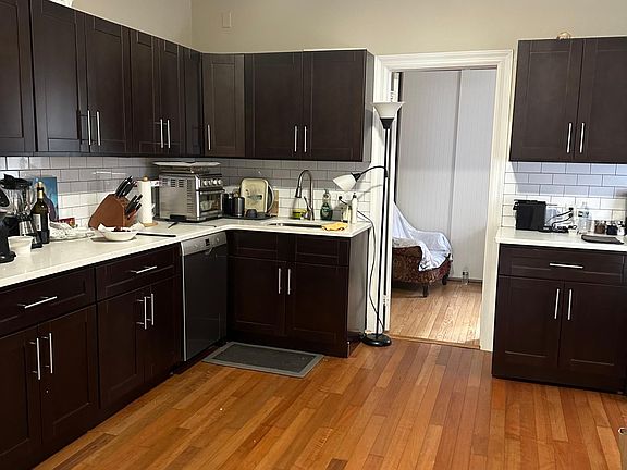 5th image of 74 Main St #1