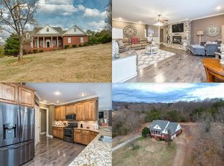 325 Rivers Edge Dr, Loudon, TN 37774